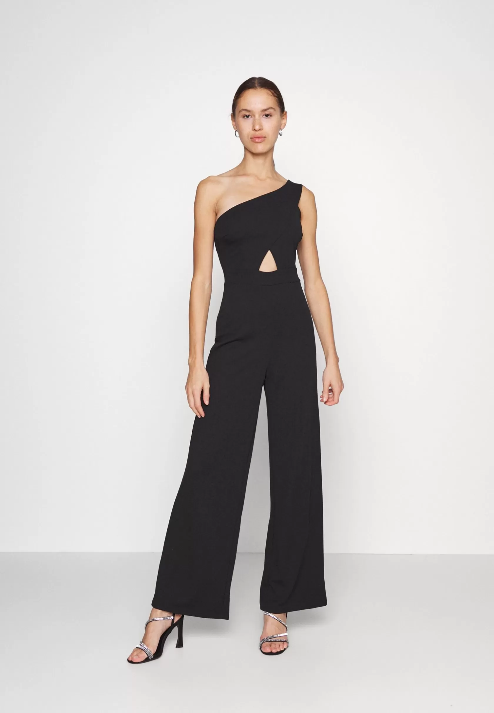 Jumpsuit^Wal G Olly Cut Out – Jumpsuit . Tendy Style