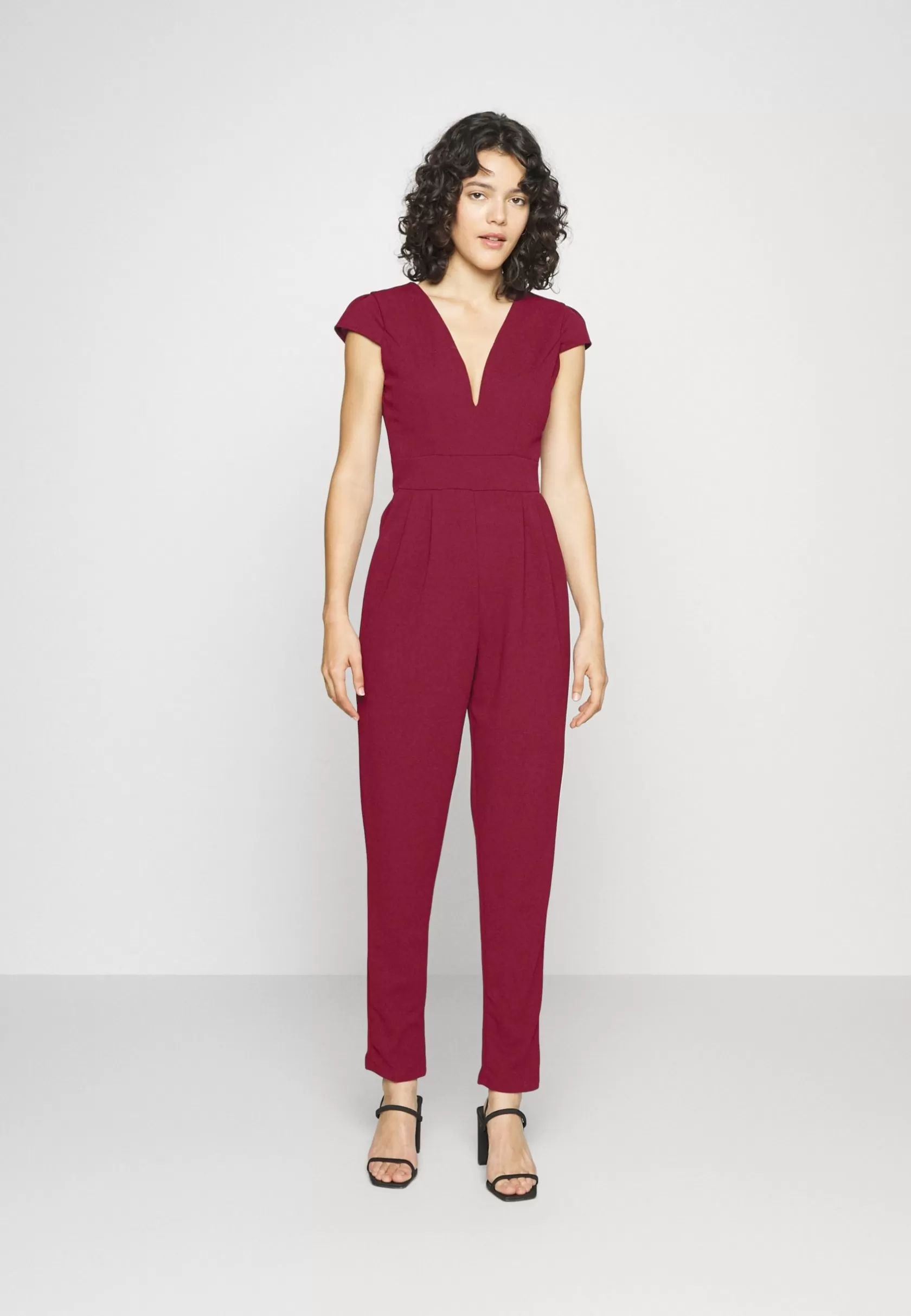 Jumpsuit^Wal G Short Sleeve V Neck – Jumpsuit . Excellent